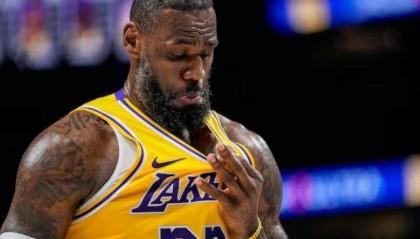 开云官网-佩林卡强调詹姆斯没插手选帅 备三年顶薪只待签字