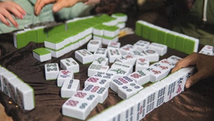 10年麻将馆老板囗述：凡是爱打麻将的，没有一个人日子是过得好的