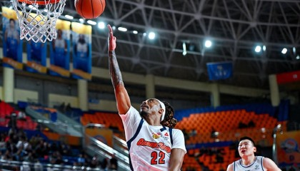 赔了夫人又折兵！广东宏远若裁掉麦考尔，要支付其全部薪水